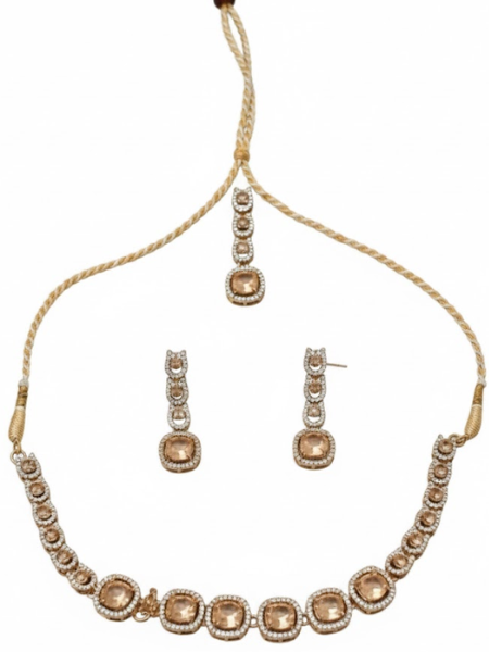 Naurattan Necklace Set with Tikka & Earrings – Traditional Pakistani Bridal Jewellery
