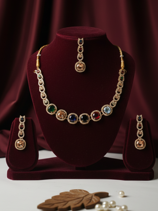 Necklace 4 Hover Image